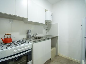 MONOAMBIENTE EN VENTA - LOURDES