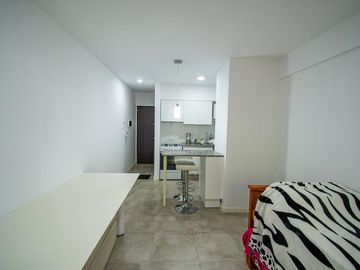 MONOAMBIENTE EN VENTA - LOURDES