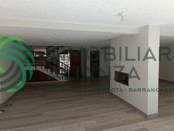 casa en venta en lagos del cacique. Cod V61435
