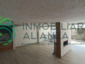 casa en venta en lagos del cacique. Cod V61435