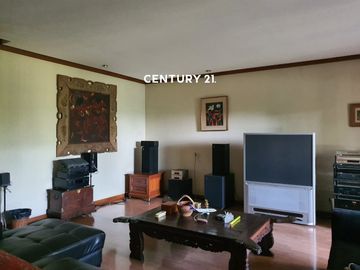 Disewakan Rumah 3 Lantai Hadap Selatan Di Ciputat Of 1641