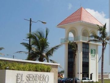 TERRENOS EN VENTA de 203 m2 fracc EL SENDERO EN LA RIVIERA VERACRUZANA