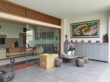 Rumah mewah berkelas pusat kota Dewi sartika Bandung dekat mall