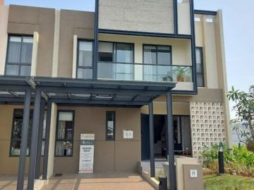 Rumah Cantik Lokasi Mudah Diakses, Cluster Carson Gading Serpong