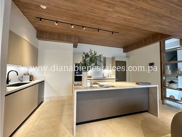 Venta de apartamento en Santa María