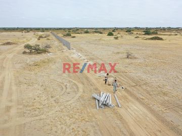 🌾 ¡Oportunidad única para inversionistas y agricultores! 🚜

Se vende  terreno agrícola de 212.34 hectáreas, un área vasta y fértil que promete ser e