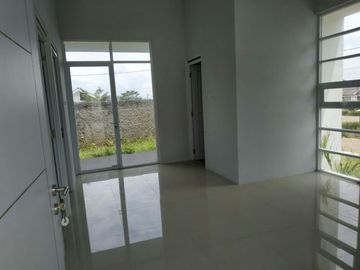 Rumah Asri di Sindanglaya Dekat Jalan A.H Nasution