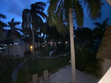 Magestuosa casa en venta en Isla dorada
