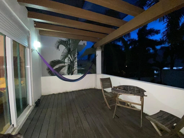 Magestuosa casa en venta en Isla dorada