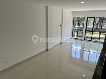Disewa Ruko Bagus 3 Lantai di Bsd Tangerang Selatan