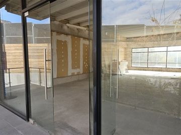 Oficina en arriendo en Lo Barnechea