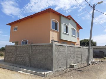 Se Vende Casa Cerca del Mar en Playas