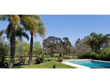 OPORTUNIDAD CASA AL BOSQUE EN BARRIO LOS CASTORES NORDELTA