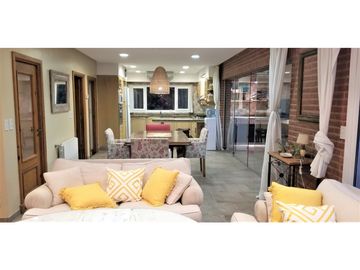 OPORTUNIDAD CASA AL BOSQUE EN BARRIO LOS CASTORES NORDELTA