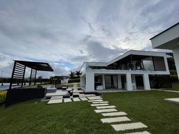 finca en venta en parcelacion la irlanda. Cod V12370