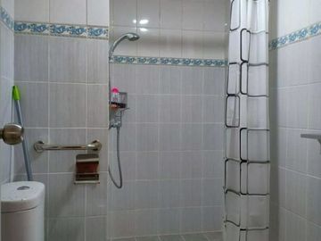 Apartemen Puncak Dharmahusada Tower A, Furnish