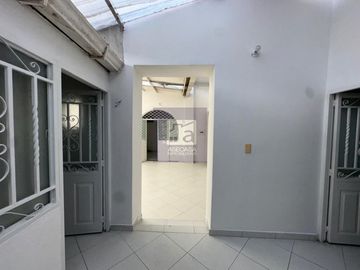 COD. 1186 - SE ARRIENDA APARTAMENTO - BARRIO: ALARCON