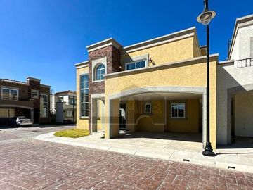 Residencia desde 340m2 de superficie con acceso a la casa Club más grande de Metepec