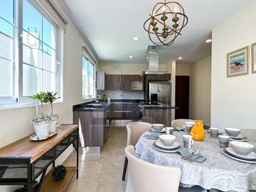Residencia desde 340m2 de superficie con acceso a la casa Club más grande de Metepec