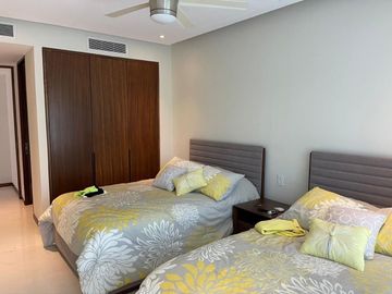 HERMOSO DEPARTAMENTO EN VENTA, EN PENÍNSULA DIAMANTE