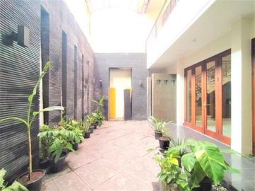 Turun Harga Rumah di Kebayoran Baru Hanya 5 Menit Ke Scbd