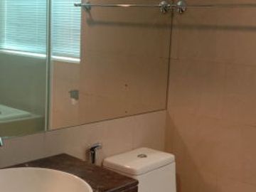 For Rent Exclusive 3BR Apartement at Gandaria Heights