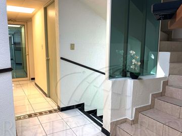 Casas Venta San Nicolás de los Garza Zona San Nicolas 30-CV-2295