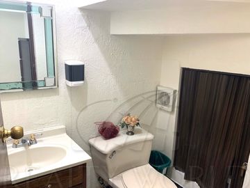 Casas Venta San Nicolás de los Garza Zona San Nicolas 30-CV-2295