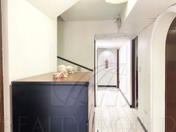Casas Venta San Nicolás de los Garza Zona San Nicolas 30-CV-2295