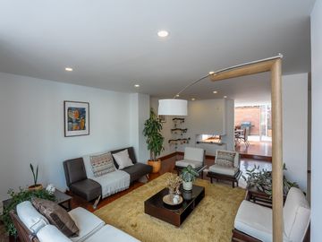 casa en venta en la calleja-usaquén. Cod V1038724