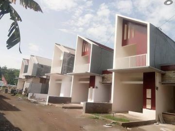 hunian murah 2 lantai area malang