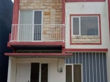 hunian murah 2 lantai area malang