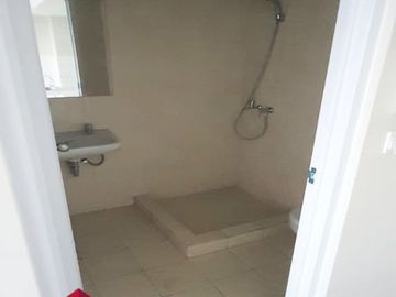Disewakan Apartemen Springlake Studio Murah Tower Baru