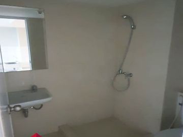 Disewakan Apartemen Springlake Studio Murah Tower Baru