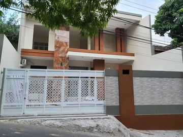 Rumah mewah baru SIAP HUNI di Banyumanik
