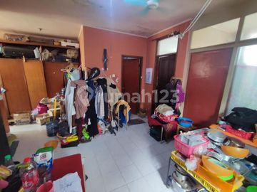 Rumah Luas 204M2 di Bukit Golf Pangkalan Jati Harga Super Menarik