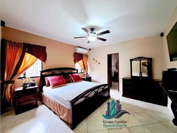 VENDO CASA EN BARRIADA SAN JOSE- A 1 MINUTO DE LA INTERAMERICANA
