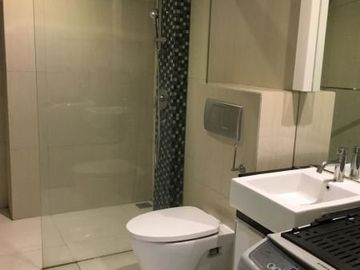 CIPUTRA World Apartemen Disewakan Furnished Bagus
