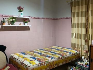Rumah Taman Bougenville Jl. Jelidro Tama Surabaya Barat Dekat Manukan