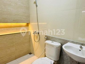 Brand New Rumah di Kencana Loka BSD City