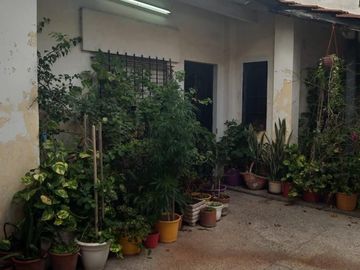 CASA MULTIFAMILIAR EN MARTIN CORONADO A CUADRAS DE LA ESTACION