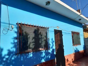 Casa con Departamento en venta en Burzaco Este