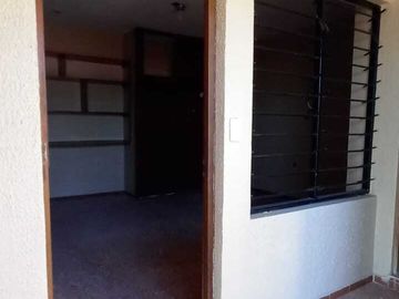 VENDO CASA SOLA EN COL BELLAVISTA