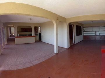 VENDO CASA SOLA EN COL BELLAVISTA