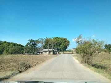 Lot for sale southcoast residential resort in lian batangas