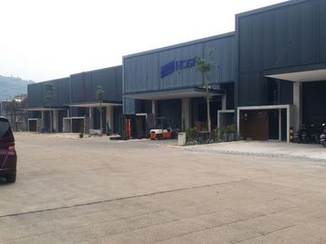Gudang luas Cocok untuk usaha dan industri strategis kawasan industri dekat tol Baros Cimahi Bandung