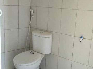 Rumah MANYARAN Dekat Keluarahan Kembang Arum
