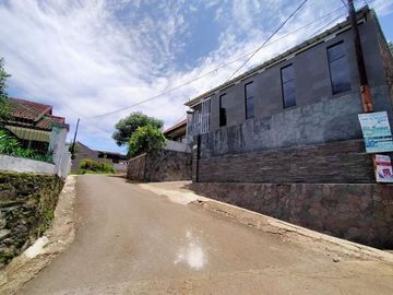 Rumah Unik Siap Huni di Pasir Impun Bandung Timur