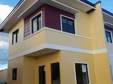 RFO NEWCASTLE DUPLEX NEAR GENERAL TRIAS CONVENTION CENTER