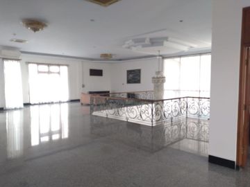 Rumah Sewa (Ada Kolam Renang) Di Jl. Bangka Jakarta Selatan